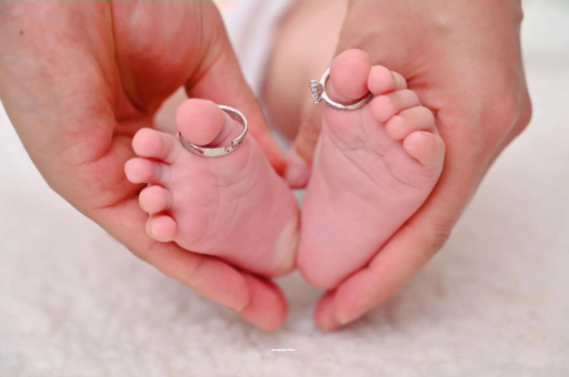 供卵包生男孩公司五个月孕妇肚子多大